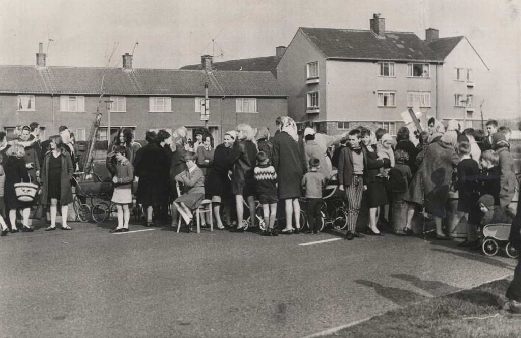 Liverpool Crisis: How the Defeat Affects Title Hopes image 182875a5 2d46 44da b8fa bde96c9aa911.png