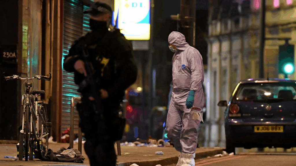 London Stabbing Incident: Life Sentence for Attacker image 5c0hzq06y8.png