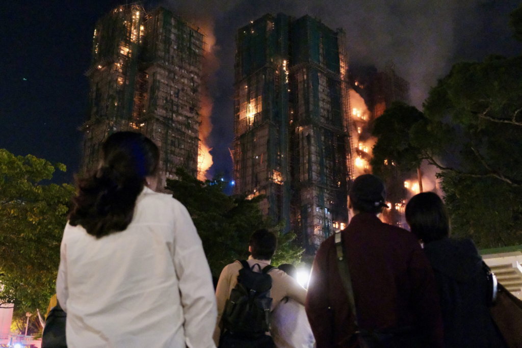 Hong Kong High-Rise Fire: Early Footage and Impact image 6f5d5095 7b50 4782 8e1f 1f54f26c6ff9.png