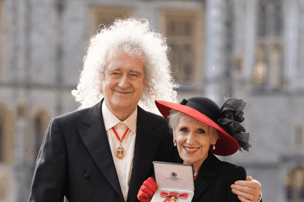 Anita Dobson OBE: Celebrated Actress and Philanthropist image 7a4gpvp9q9.png