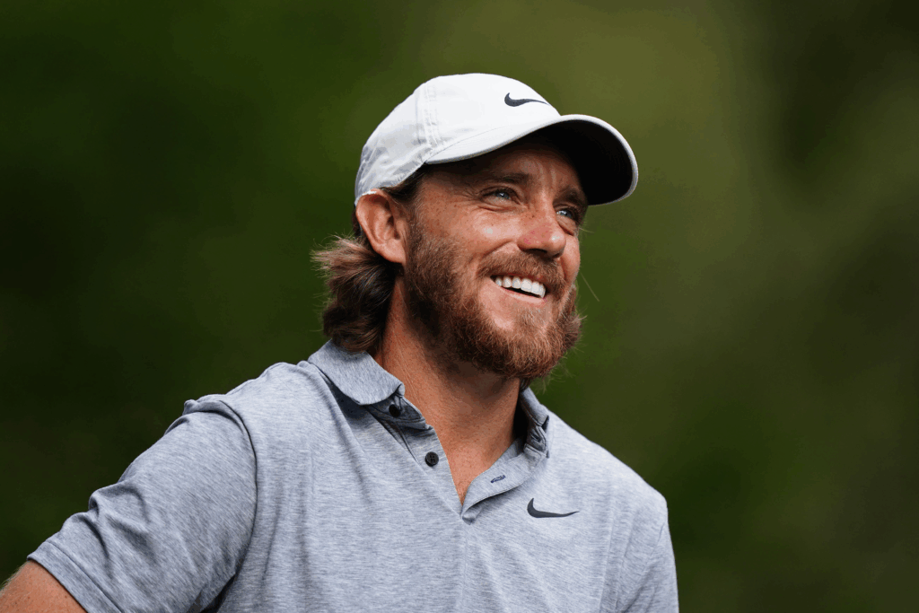 Tommy Fleetwood Aims for DP World Tour Championship Glory image d6k859d59p.png