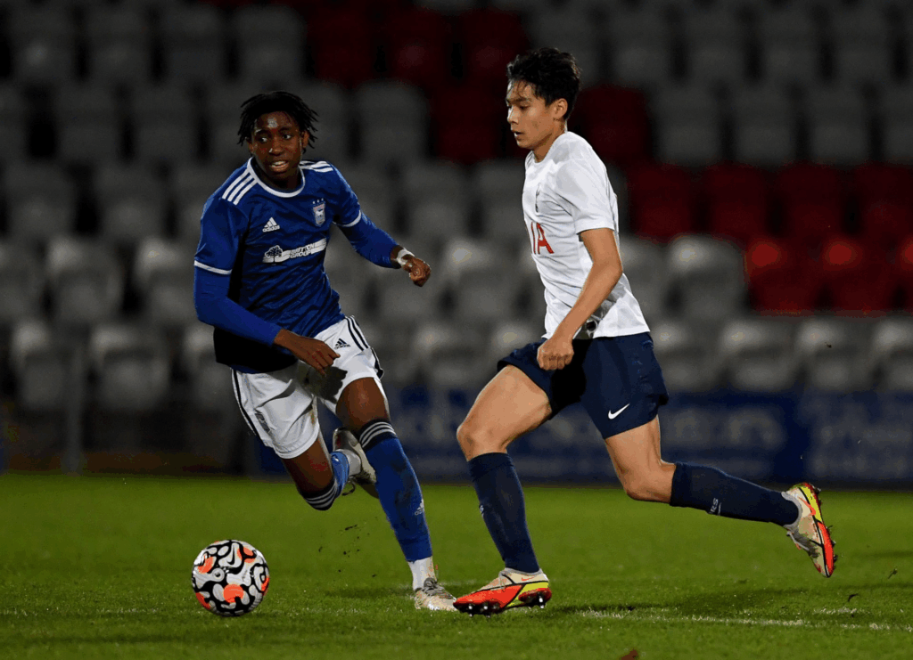 Han Willhoft-King: Journey from Football to Law Education image k3gsneohu7.png