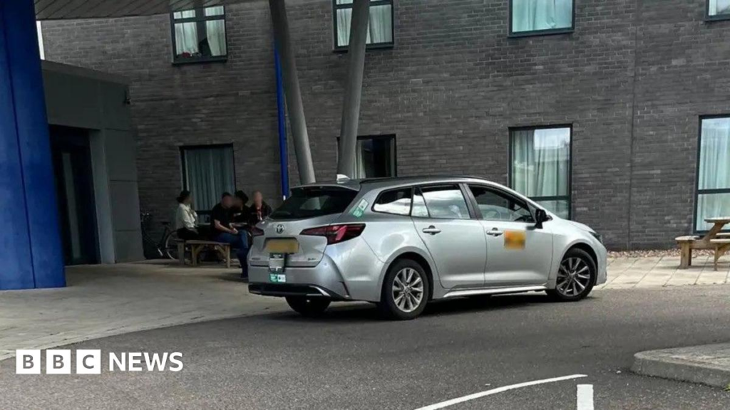 Asylum Seekers Taxi Policy: New Regulations Announced image d31b6e68 193f 4435 838b 8d0780d389fa.png