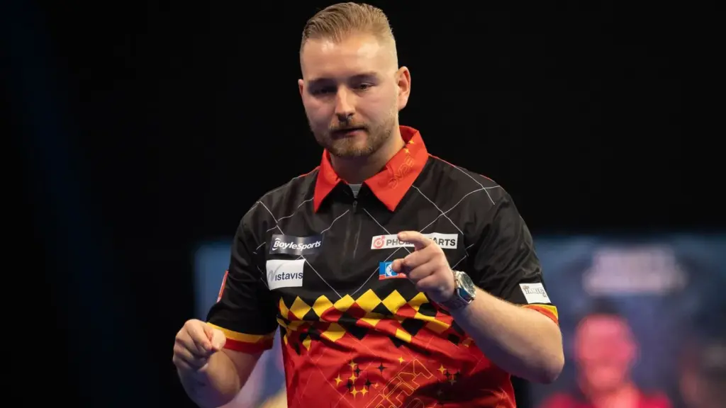 Dimitri Van den Bergh: Peter Wright Offers Encouragement image 59bd60ca da71 48fa b8c4 0e734bd7e522.webp