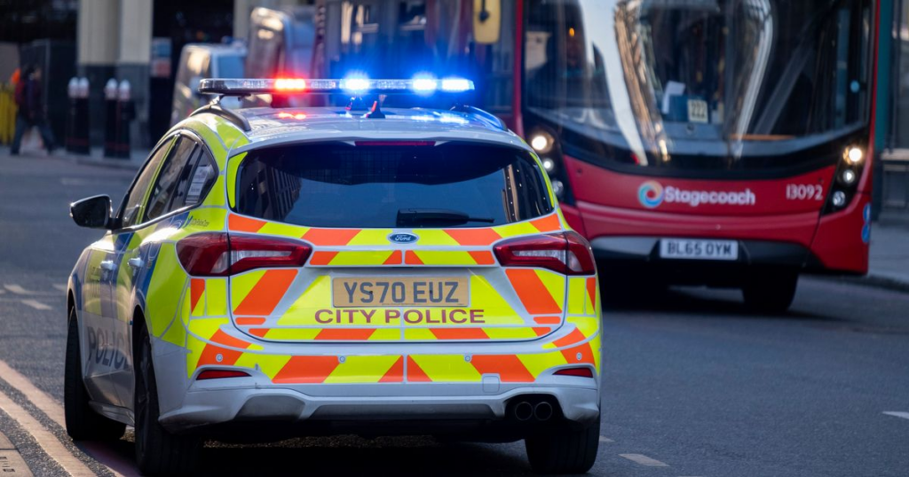 City of London Police Officer Crime: Burglary and Harassment image 6c5f2fbc aa6a 43c7 a5e7 49946161c604.png