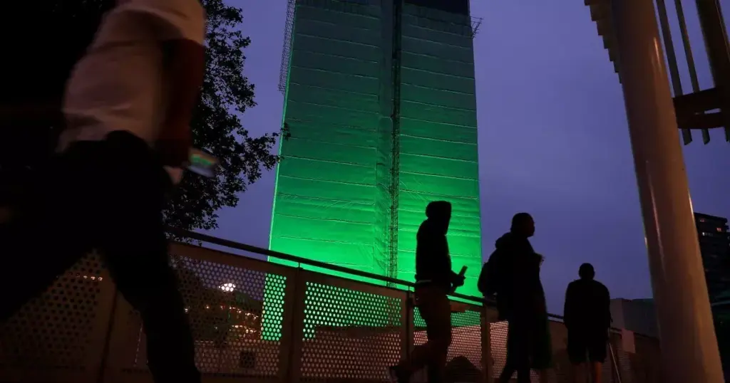 Grenfell Tower Lighting Memorial: A Visible Reminder of Tragedy image 7d30e3dd a782 4cf3 b6c5 2a8807b15cb4.webp