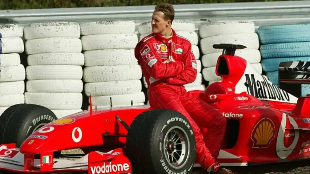 Michael Schumacher Formula 1: The Power of Team Mentality image cc8831c0 a488 4b56 874e 64ece738b178.webp