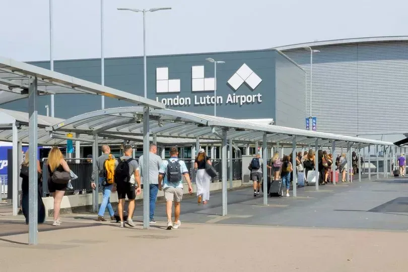 image 385aeff5 0819 4bc9 b419 fb004db4827c.webp