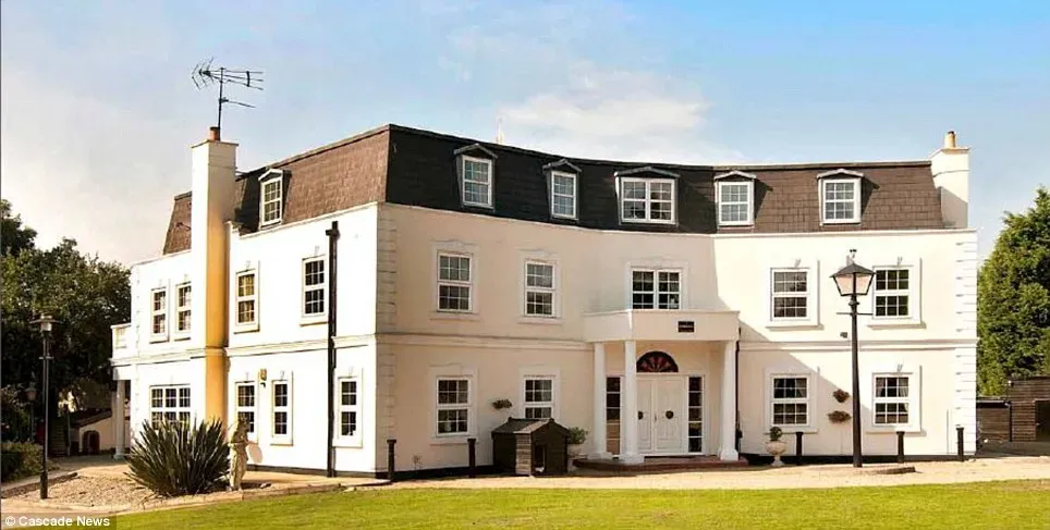 image 77267a6c 9697 4c66 91b2 7bf23cafd068.webp