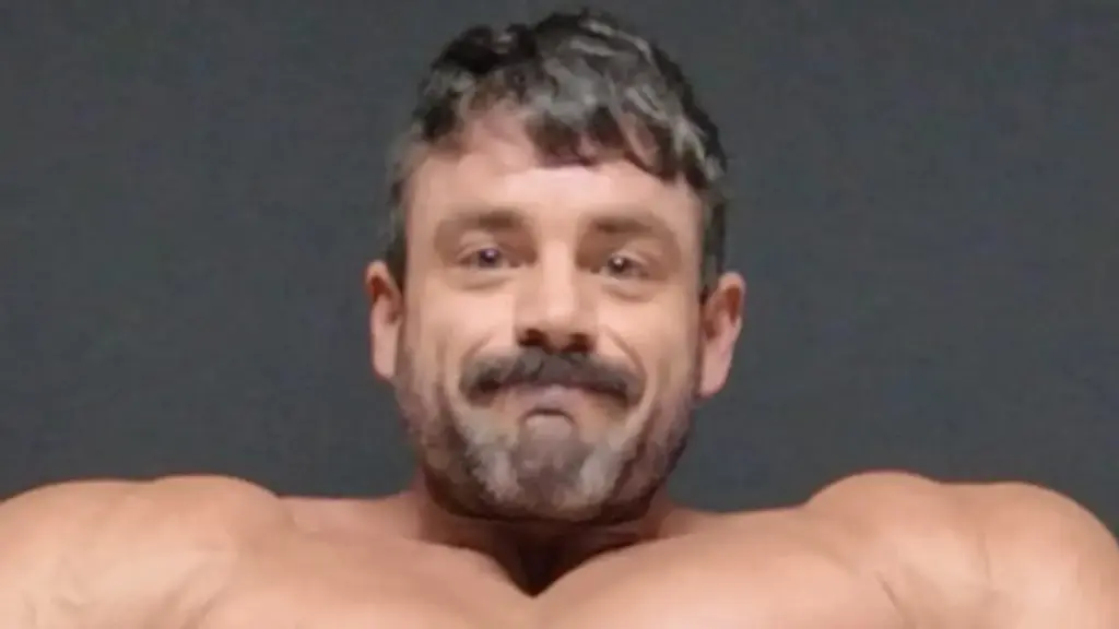 Jason Lowe Death: Remembering the Life of Bodybuilding Icon Broku image e4b7aaf5 2caa 4d15 8169 ecbd1a928c76.webp