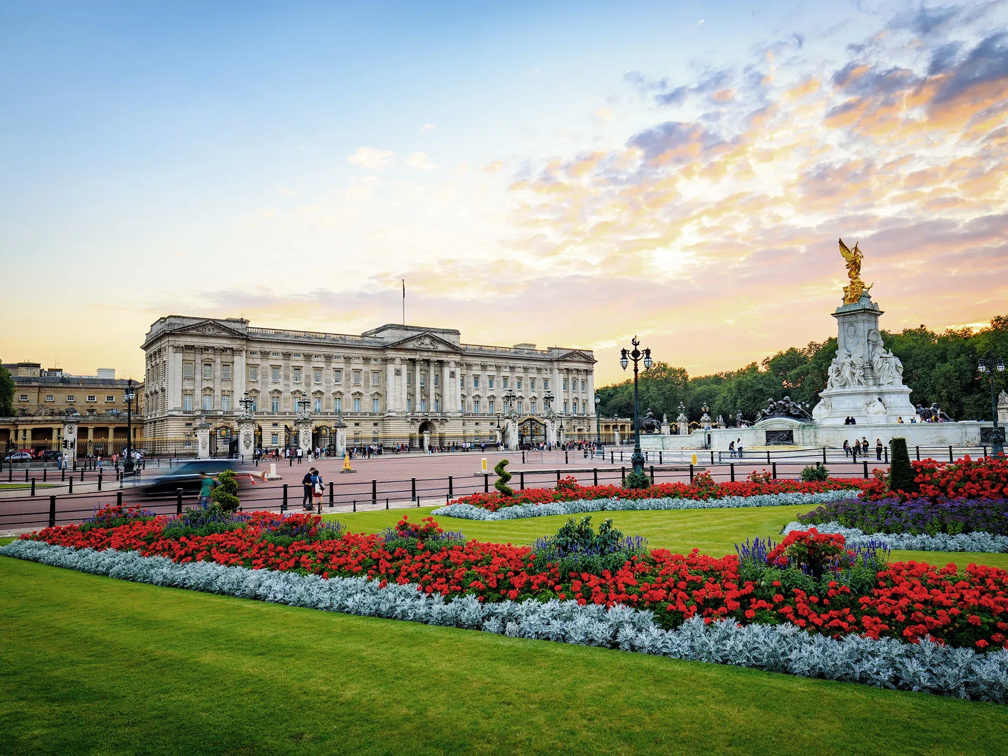 Top 10 Must-See Attractions in London for First-Time Visitors