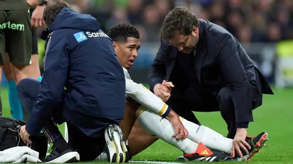 Jude Bellingham Injury: World Cup Dreams in Jeopardy After Scare image c2abdfd2 eaa2 4810 967c 0977a942b357.webp