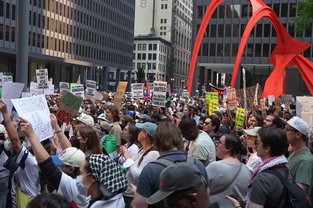 Fake Dynamite Protest Shocks MI5: What Did Julian Pereira Hope to Achieve? image d9582487 d3cc 4165 82ee 0c70b626d995.webp