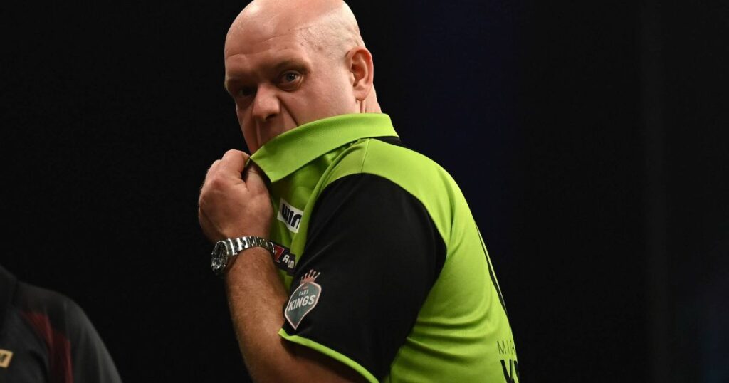 michael van gerwen 4 67eee6d0e4170.jpg