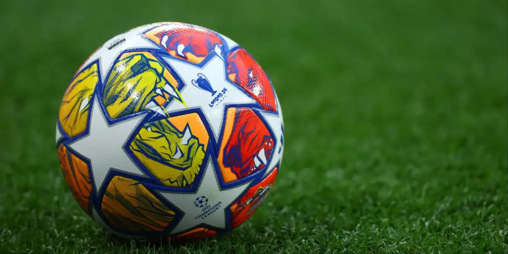 Champions League Football: Diogo Dalot's Urgent Message to Teammates image de2e62e4 4cda 4e30 8427 388a4e53f7d6.webp